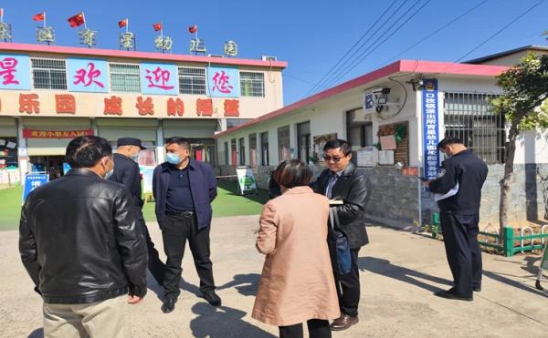 多部門聯(lián)動 確保校車安全運(yùn)行