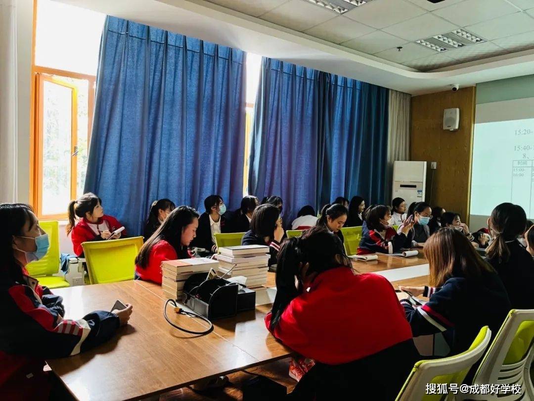 遇事不慌，聽從指揮！柏林陽光幼兒園校車安全演練，為愛護航！