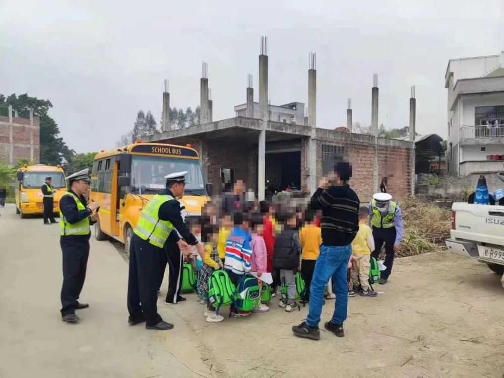 零容忍！校車超員被查處！別拿孩子安全開玩笑……【五大曝光】