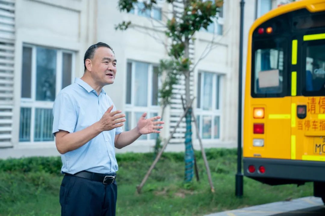 心系校車安全,筑牢平安防線 | 蘇外(港)成功舉行校車安全演練活動(dòng) 心系校車安全,筑牢平安防線 | 蘇外(港)成功舉行校車安全演練活動(dòng)