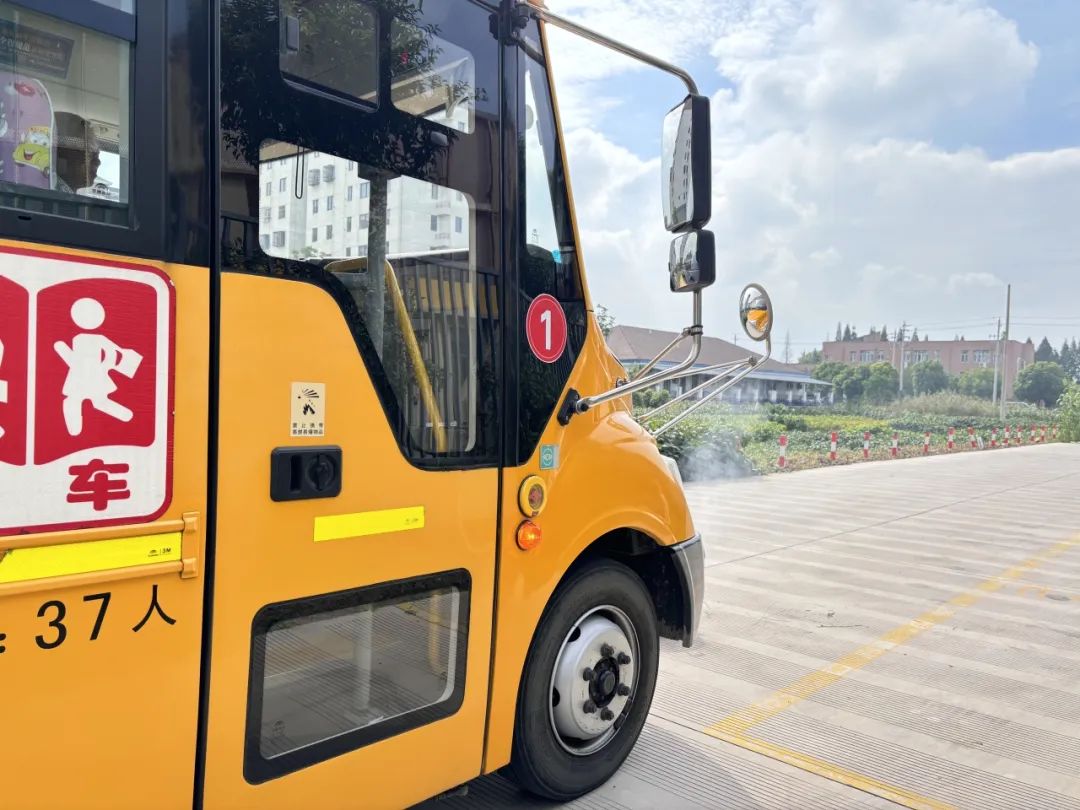 以練筑防 安全啟航 | 興化市陽山幼兒園校車安全應急疏散演練 以練筑防 安全啟航 | 興化市陽山幼兒園校車安全應急疏散演練