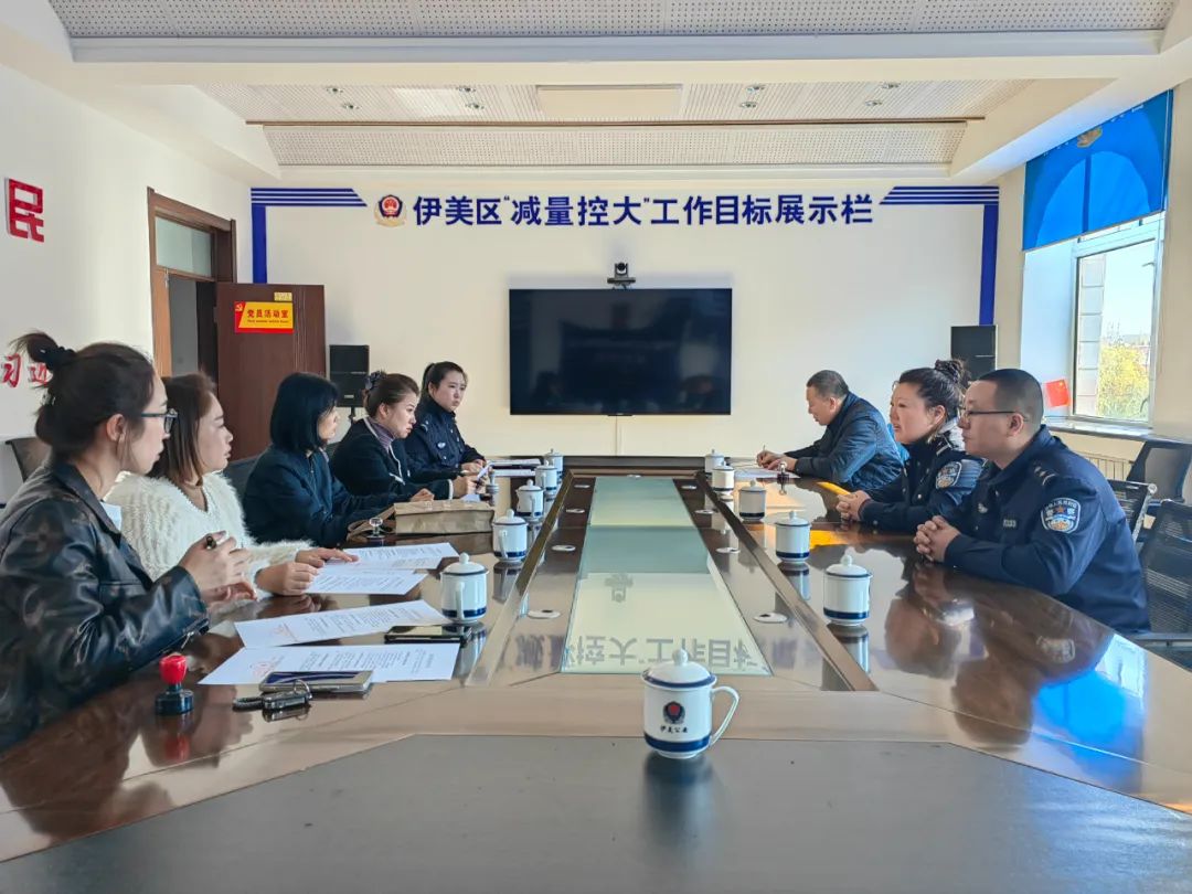 七進宣傳 | 伊美交警積極推進2024年秋季校車交通安全警示教育工作 圖片