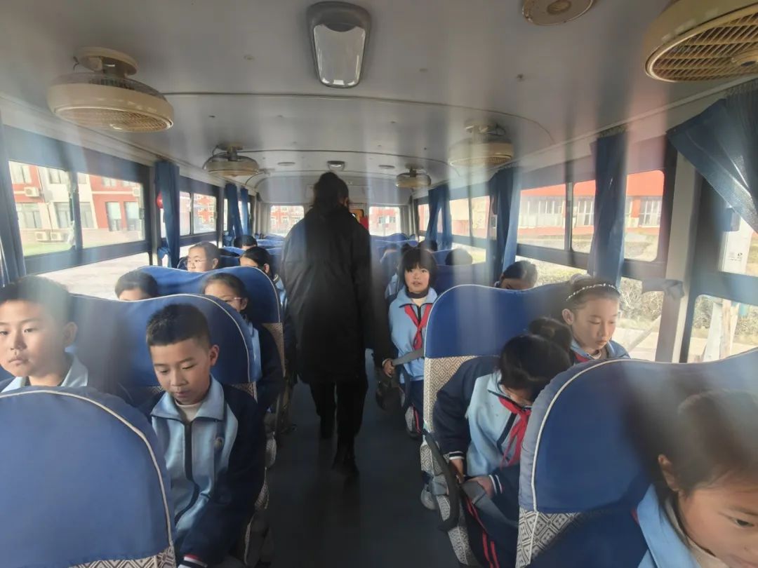 校車演練不松懈 安全意識筑心間 圖片