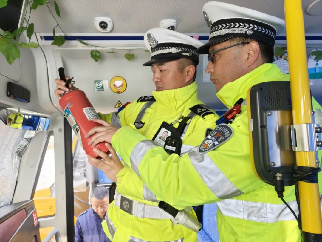 交通企業大檢查,筑牢春運安全線 圖片