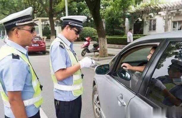 2019年駕駛證扣分細則 安全行車守住你的12分