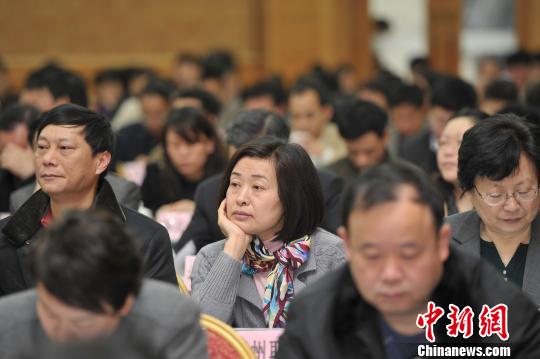 廣西要求加強校車管理 保障學生交通安全(圖)