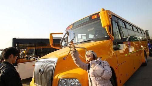 探秘中國(guó)“最牛”校車(chē)生產(chǎn)基地（圖）