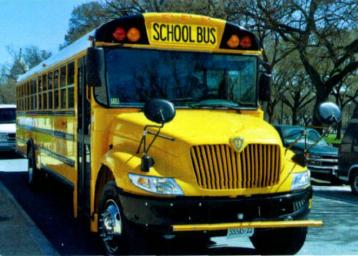 美國校車：一項延續百余年的安全工程(圖)