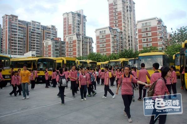 汕頭全市525輛校車 公辦學(xué)校無校車