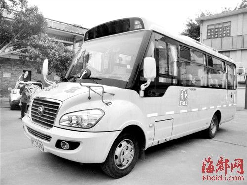 福州：校車(chē)駕駛資格 開(kāi)始申請(qǐng)