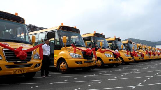 宇通校車駛入本溪滿族自治縣 開啟公司化運營大幕