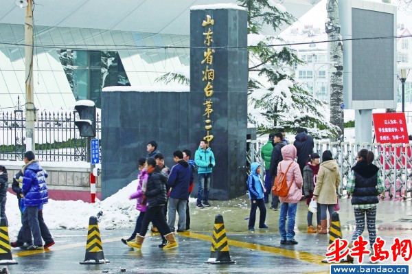 降溫又下雪校車反而取消 公交集團稱沒有資質