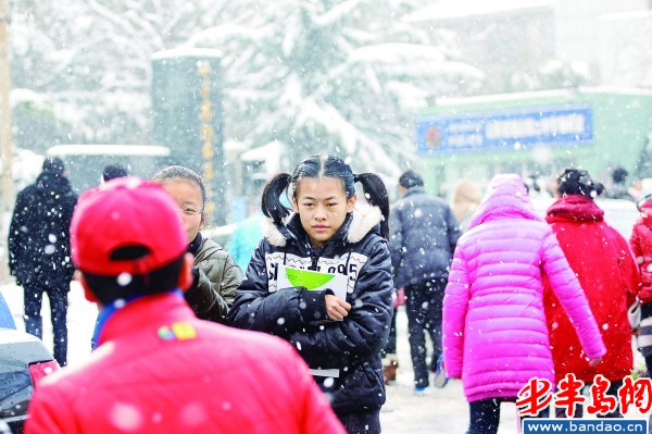 降溫又下雪校車反而取消 公交集團稱沒有資質