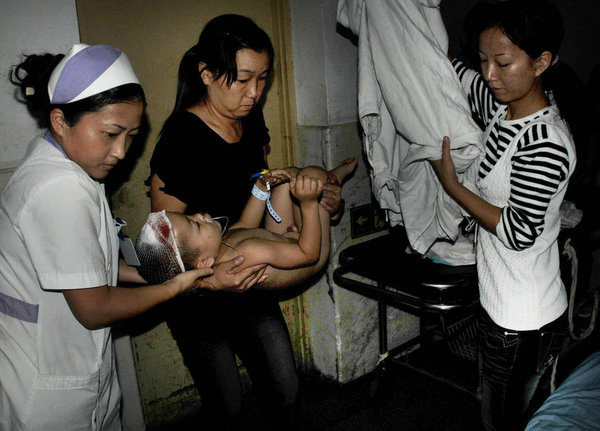 歷數(shù)近年來(lái)的校車事故