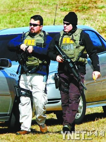 美疑犯槍殺校車司機(jī)劫持幼童 已與警方對持4天