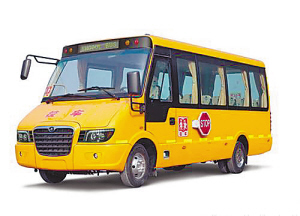 交警詳解新增校車行駛細則 上下學(xué)生時社會車輛須合理避讓