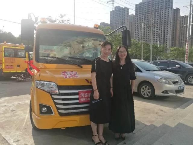 再創佳績｜五菱校車多地交車成功