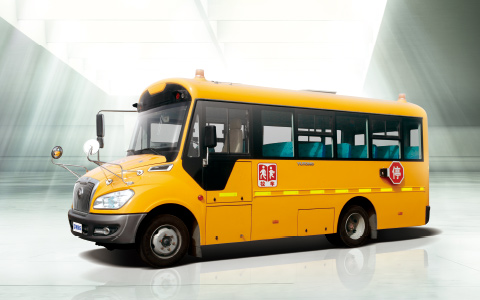 校車暴曬后如何快速降溫？