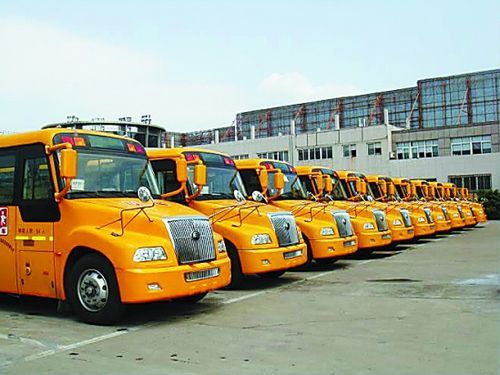 江蘇大豐校車運營一年，安全護送學生1506名