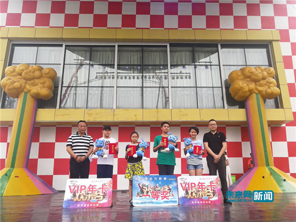 小學(xué)生發(fā)明校車(chē)安全提示器 用科技創(chuàng)新助力夢(mèng)想騰飛