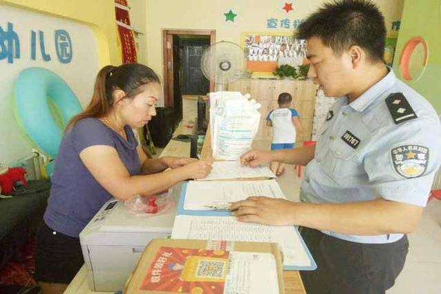 無棣交警集中開展幼兒園非法校車排查行動