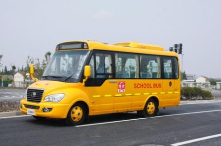 博望區(qū)實施“暖心校車”工程