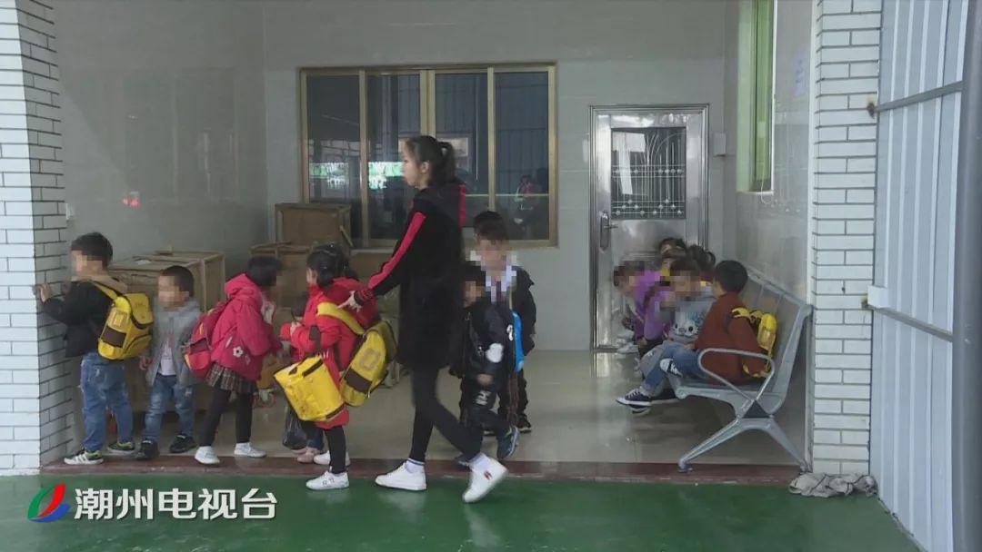 “黑校車”超員近200% 潮安交警依法查扣