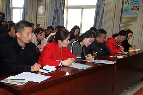 西峰公安分局交警大隊召開2019全區校車安全管理工作會議