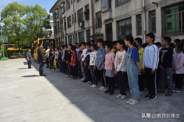 漢壽聶家橋中學：校車應急演練 共筑安全防線