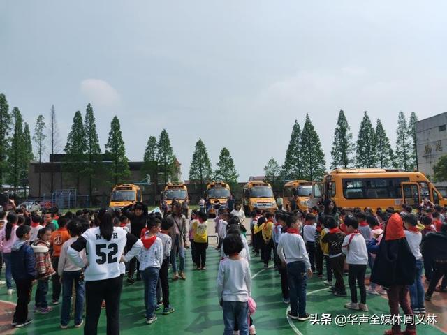 加強校車安全管理，保障乘車學生安全