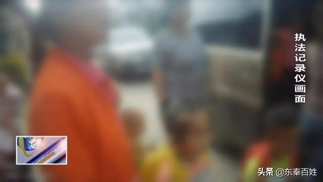 潼關：7座黑校車塞進24人 超載243%