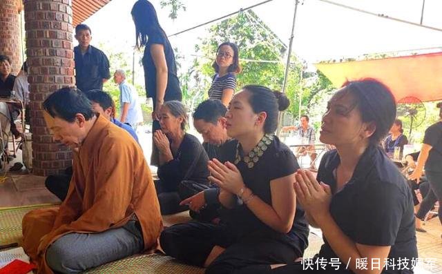 6歲男孩乘校車上學被遺忘在車里,下午被發現時已經死亡 6歲男孩乘校車上學被遺忘在車里,下午被發現時已經死亡