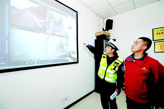 湖北省：長陽568輛貨車、校車裝上車輛控速提醒系統