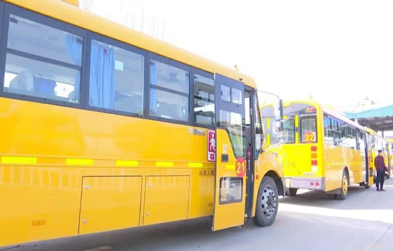 濟寧高新區主動對接為校車審驗開辟綠色通道