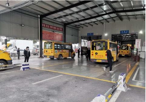 馬上要開學了！長沙的1550輛校車安全嗎？