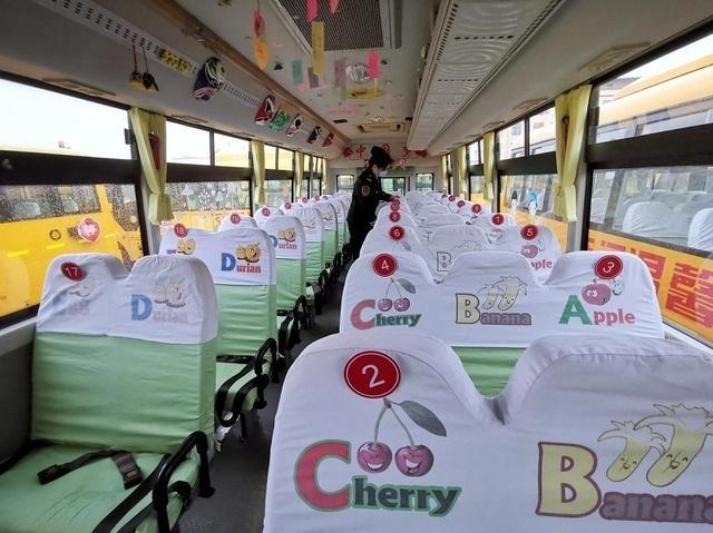 復課首日 交運西海岸溫馨校車啟動163輛校車為學子保駕護航