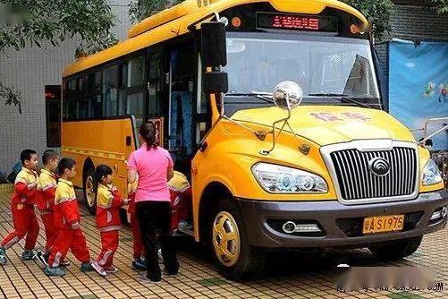 新疆：石河子強化校車安全管理！