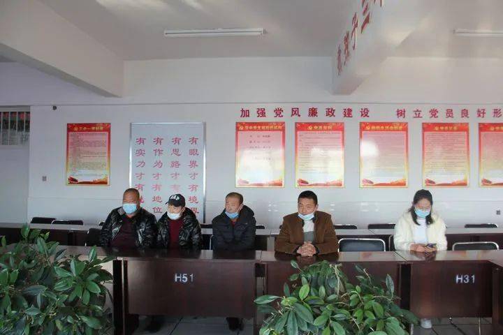 莫旗開展校車駕駛員安全教育培訓