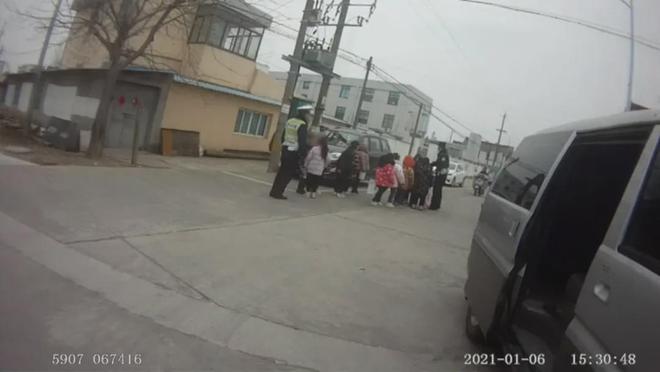 北京通州首例:“黑校車”,刑事立案! 北京通州首例:“黑校車”,刑事立案!