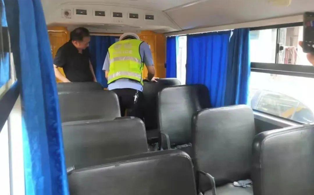 關注校車安全，沅江交警在行動！