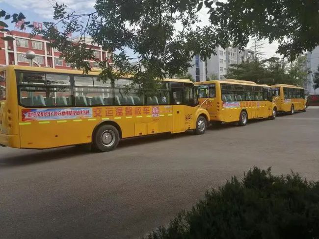 城陽區“校車普法”打造流動法治精品課堂