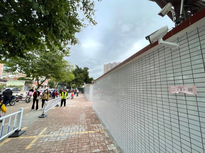 設護學崗校車公交化……惠州多方聯動紓解學校周邊交通擁堵