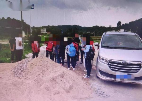 江西一輛7座“黑校車”超員142% 法院判了! 江西一輛7座“黑校車”超員142% 法院判了!