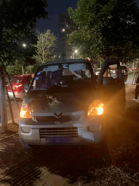 晉江首例！“黑校車”司機不僅逆行還嚴重超載，最終被刑事立案！