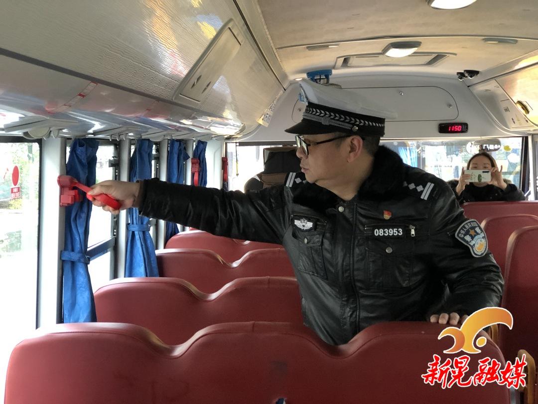 集中整治交通問題頑瘴痼疾|我縣開展新學期校車安全檢查行動