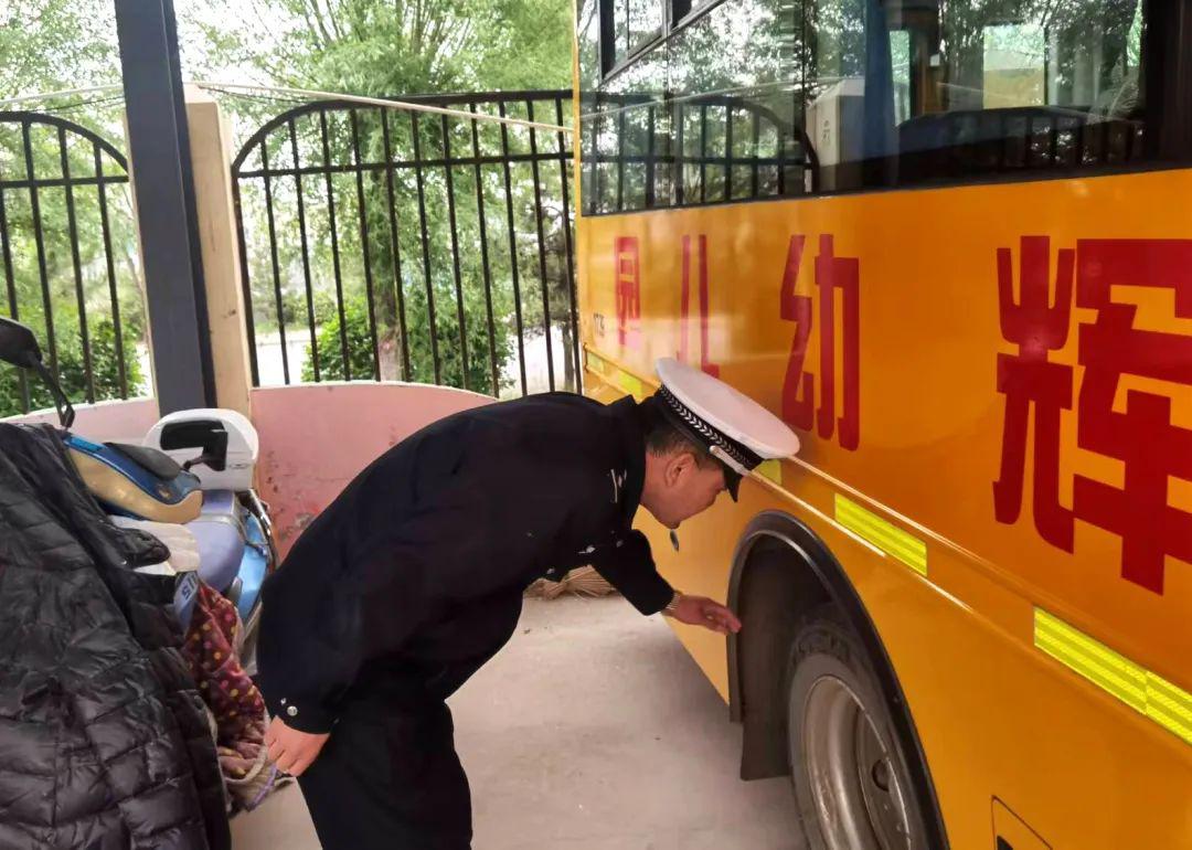 把好校車安全關｜安全無小事排查入細微