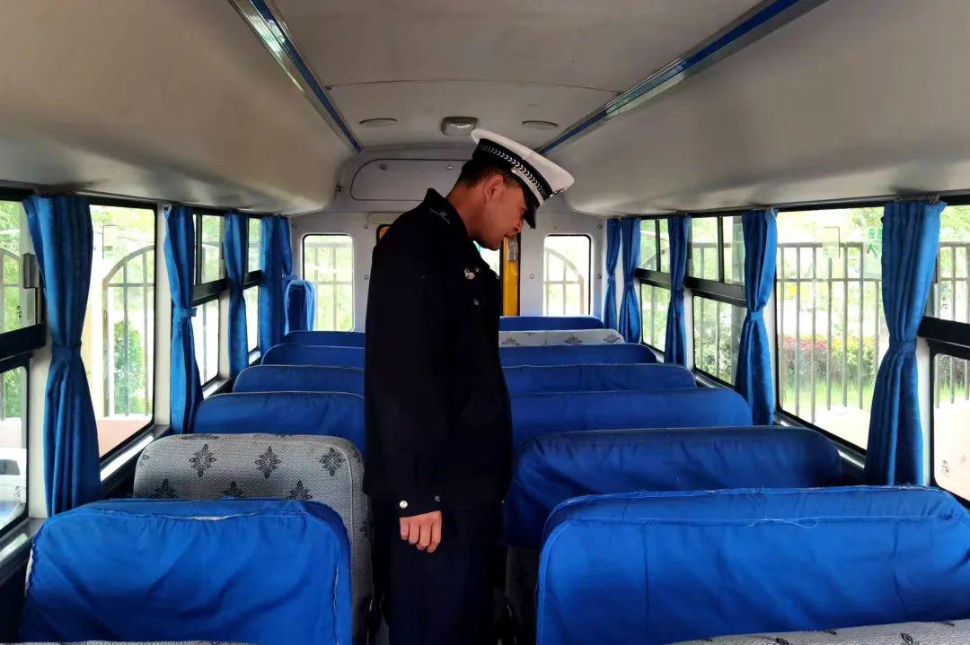 把好校車安全關｜安全無小事排查入細微