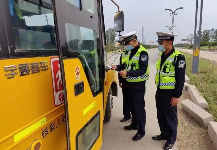 守護在校學(xué)生人身財產(chǎn)安全，商丘公安這樣做~