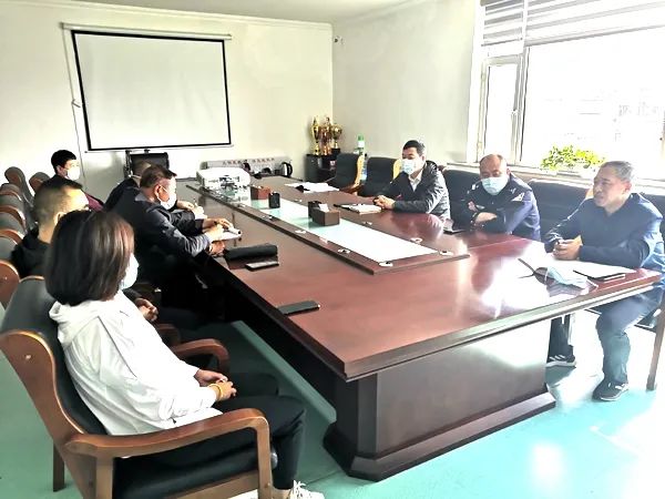 七進宣傳 |梅河口市公安局交警大隊聯合市教育局召開校車安全管理工作會議 七進宣傳 |梅河口市公安局交警大隊聯合市教育局召開校車安全管理工作會議