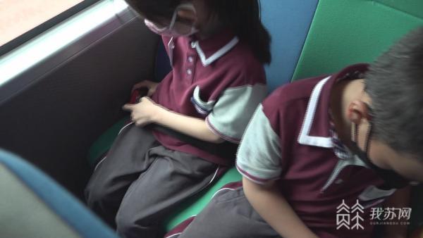 保障校車安全 南京江北新區警方走進校園應急演練